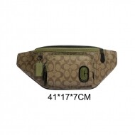 COACH 코치 트랙 벨트백 인 시그니쳐 캔버스 위드 코치 패치 CC019khaki