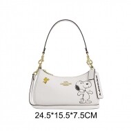 COACH 코치 테리 숄더백 스누피 CBJ76 IMCAH