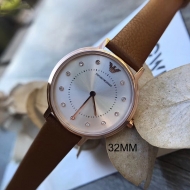 EMPORIO ARMANI 엠포리오 아르마니  시계 AR8040