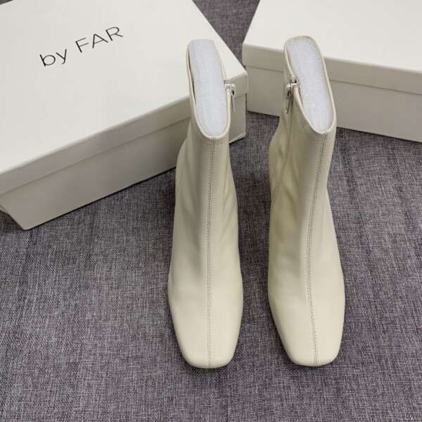 블링크,바이파 소가죽 여성 미들 힐 겨울힐 베이지 By Far