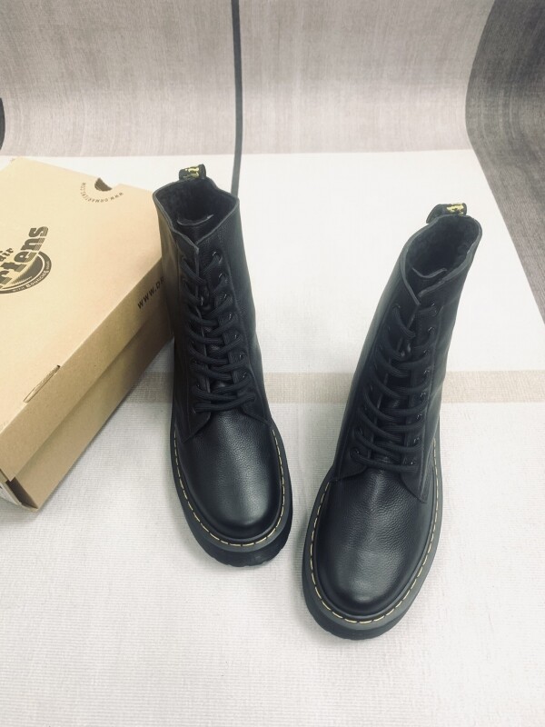 블링크,닥터마틴 Jadon 여성 워커 영국식 숏 블랙 플랫워커 Dr.Martens