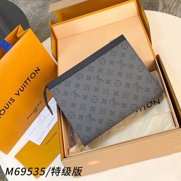 블링크,루이비통 남성 포쉐트 보야주 MM 모노그램 이클립스 M69535