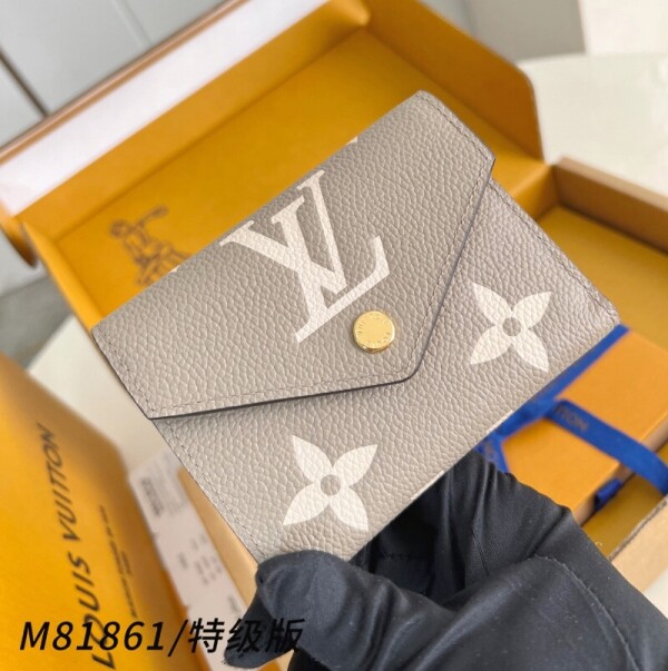 블링크,루이비통 빅토린 월릿 모노그램 앙프렝뜨 투르트렐  M81861