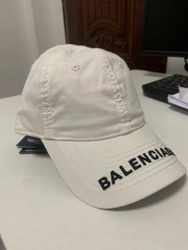 위핑,발렌시아가 자수로거 모자 Balenciaga logo cap