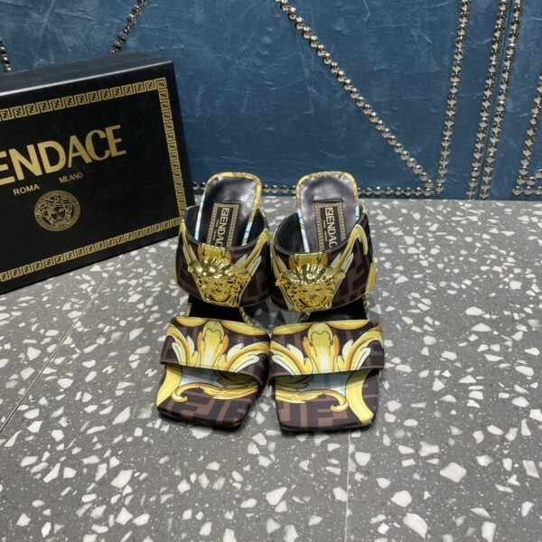 위핑,펜디X베르사체 여성 하이힐 구두 153868 Fendi