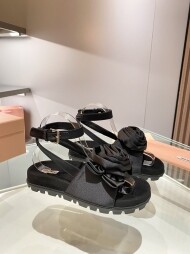 미우미우 플랫 샌들 147632 MIUMIU