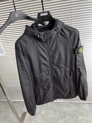 스톤아일랜드 바람막이 자켓 175342  STONE