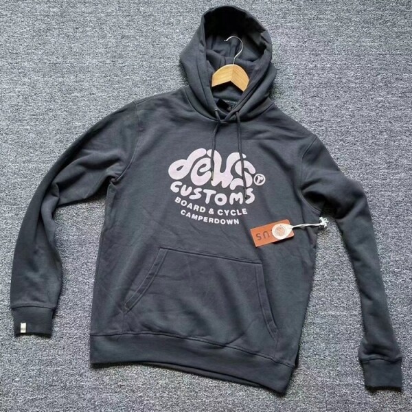 위핑,데우스 후드티 티셔츠 2컬러 Deus