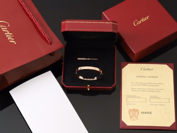 위핑,까르띠에 러브 팔찌 262047 Cartier