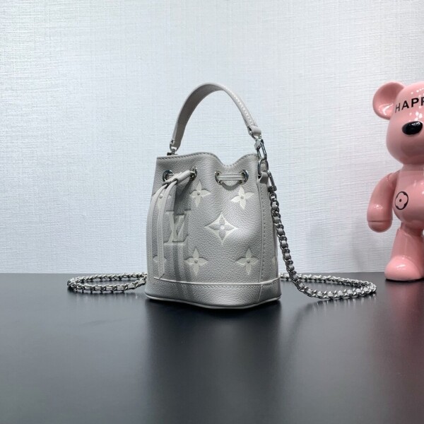 블링크,루이비통 여성 나노 노에 버킷백 M81266