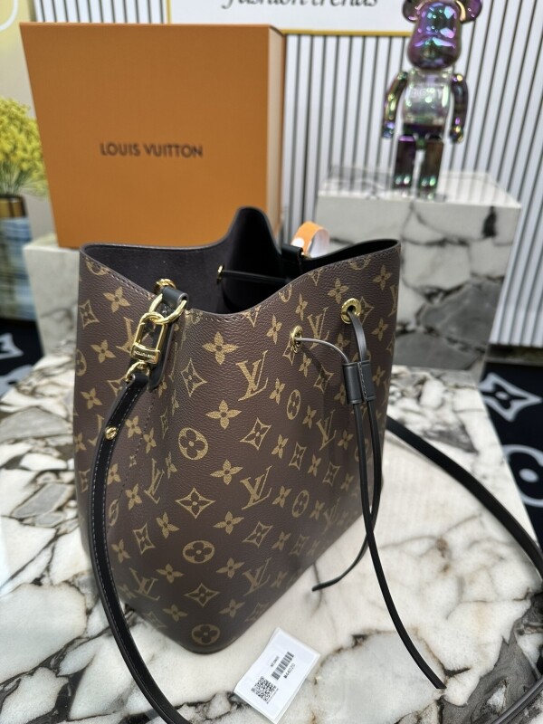 블링크,루이비통 네오노에 MM BB 버킷백 M44020