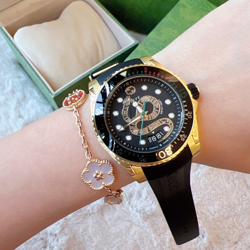 구찌 Gucci 남녀공용 다이빙 시계 스위스 쿼츠 시계 40mm