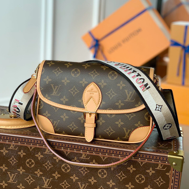 루이비통 Louis Vuitton 다이앤 모노그램 M45985 숄더 크로스백